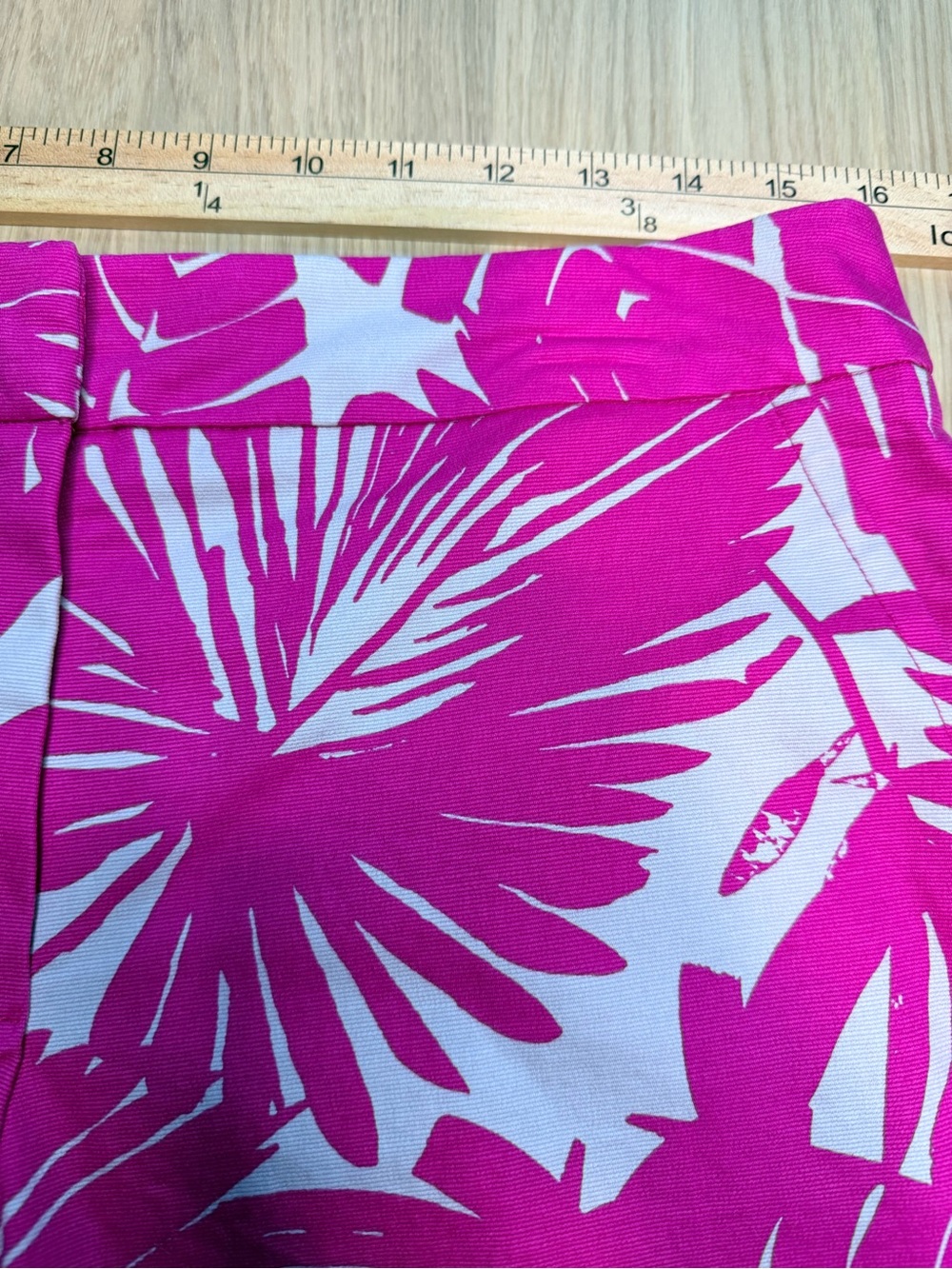 TRINA TURK Womens Pink Cream Palm Trees Resort  Casual Preppy Shorts Size 8 - Picture 8 of 11